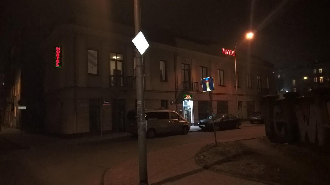 Hostel Maxim Warszawa Eksteriør billede
