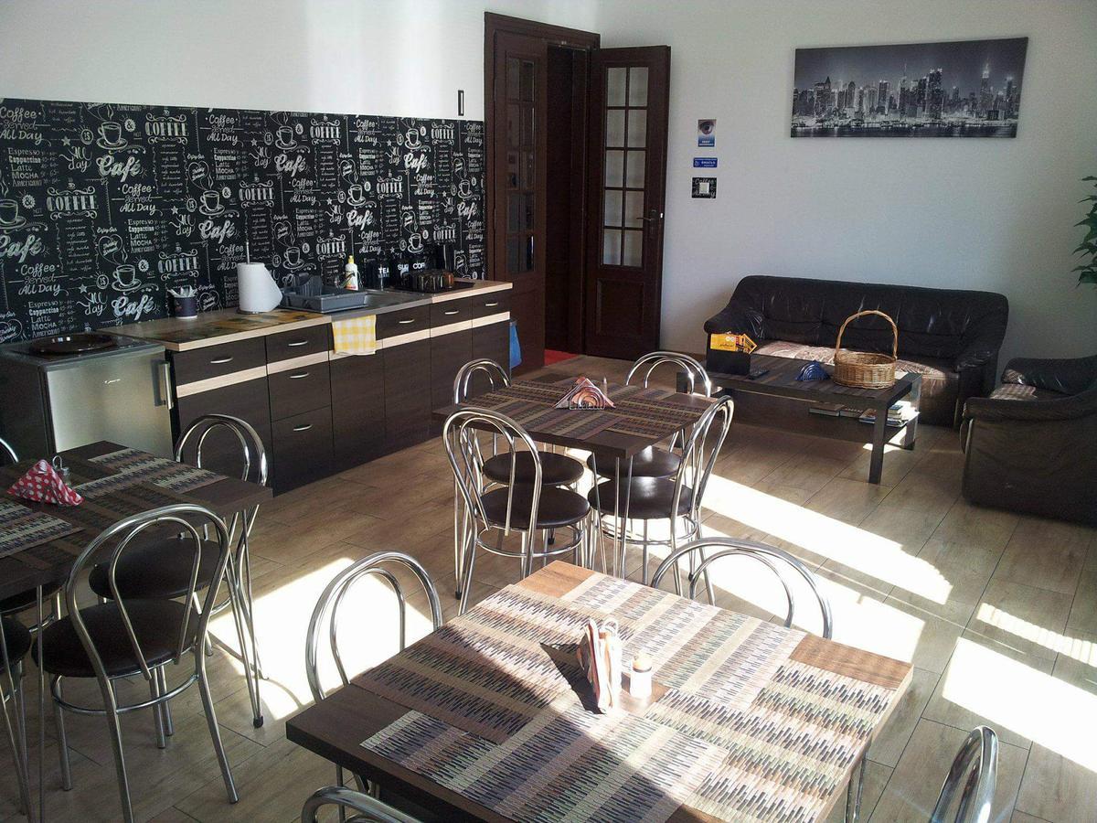 Hostel Maxim Warszawa Eksteriør billede